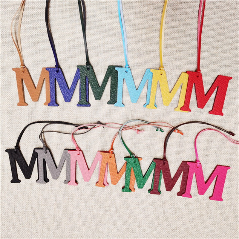 XMESSUN Gantungan Kunci Huruf  - Monogram Keychain Leather ulasan dan harga